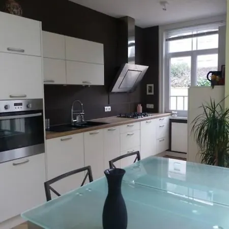 Maison Confortable Et Jardin A * ليل